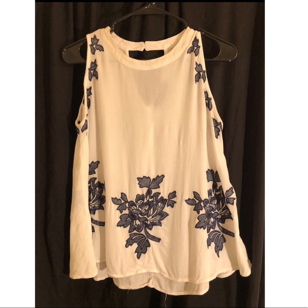 Embroidered tank top